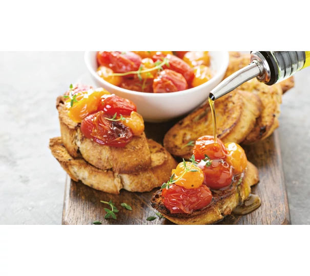 SÜLT PARADICSOMOS  BRUSCHETTA
